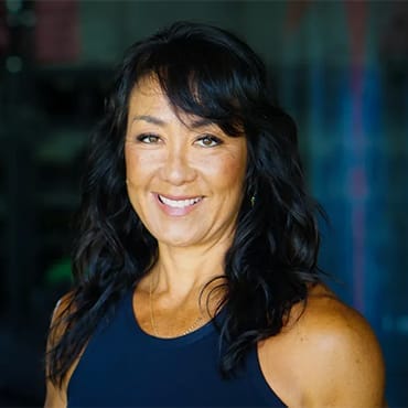Julie Lovett coach at CrossFit Honolulu